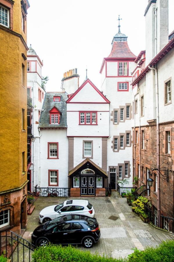 Famous House, 1 Minute From Edinburgh Castle Lägenhet Exteriör bild